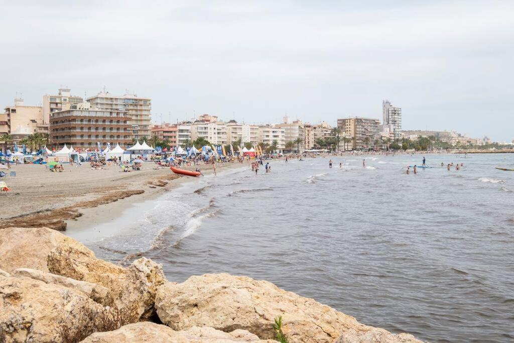 Acogedor Alojamiento A Pocos Metros De La Playa سانتا بولا المظهر الخارجي الصورة