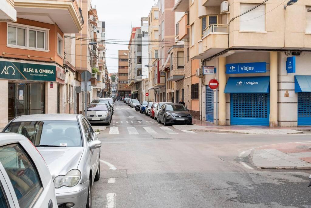 Acogedor Alojamiento A Pocos Metros De La Playa سانتا بولا المظهر الخارجي الصورة