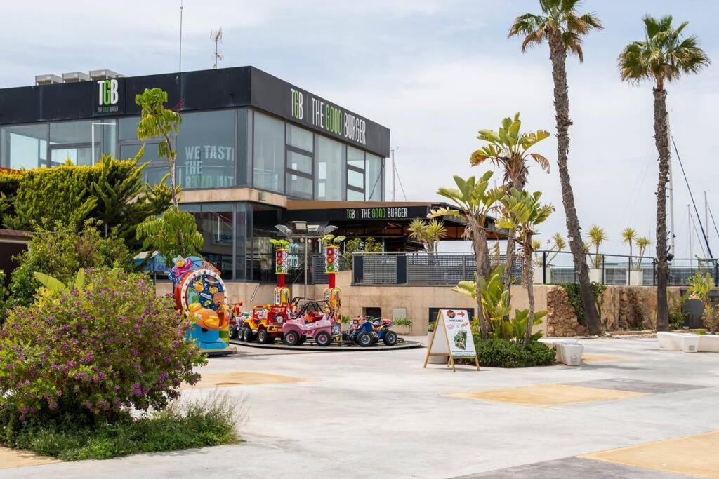 Acogedor Alojamiento A Pocos Metros De La Playa سانتا بولا المظهر الخارجي الصورة